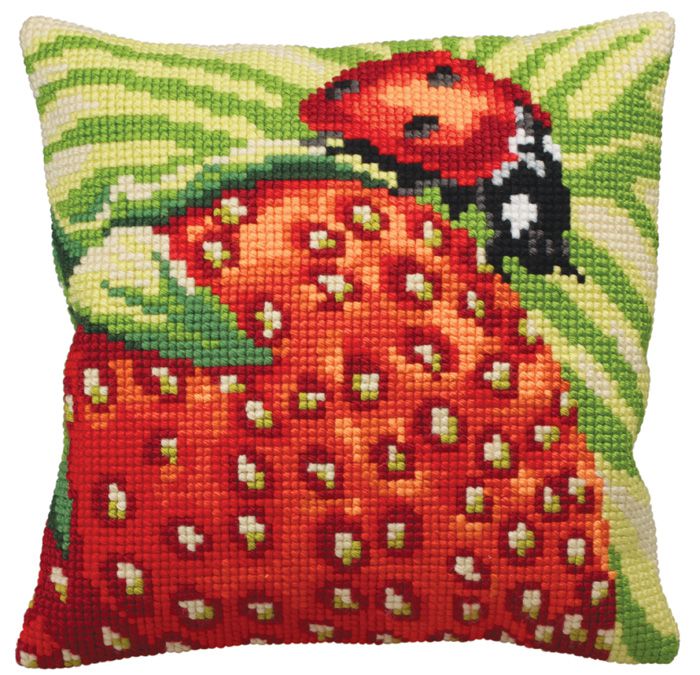 Набор для вышивания крестом Collection D'Art "Божья коровка на клубнике" 5130